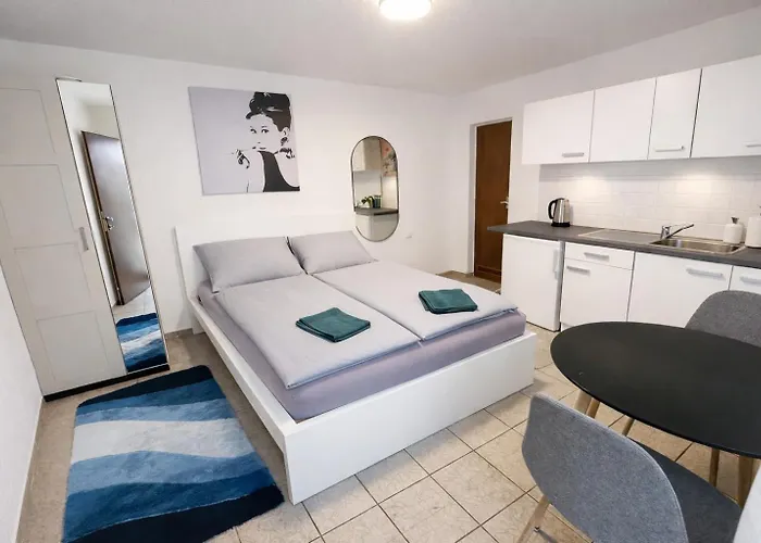 Kleines Mit Doppelbett Apartamento